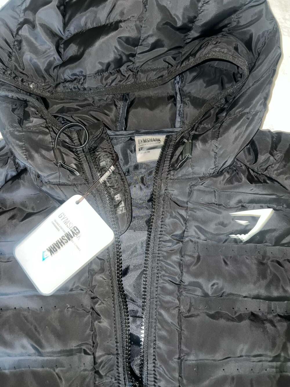Gymshark Lightweight Hooded Puffer Jacket - Picture 6 of 6
